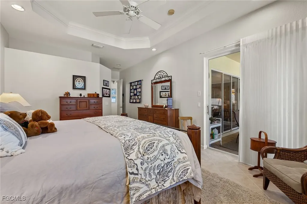 8872 King Henry Court Fort Myers FL 33908