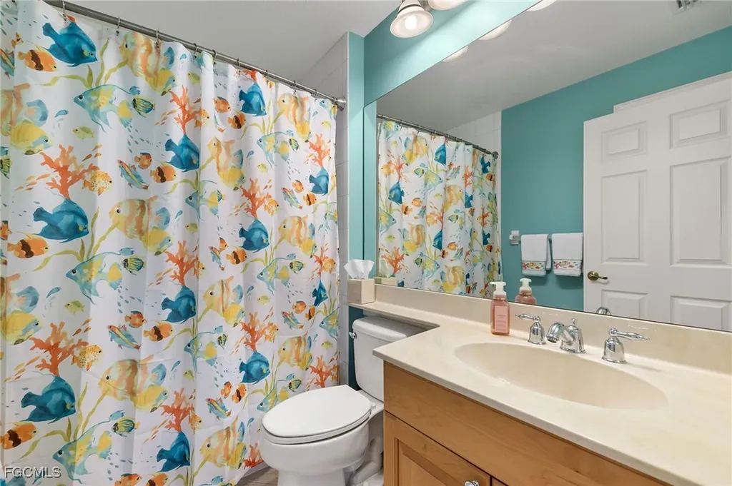 8872 King Henry Court Fort Myers FL 33908