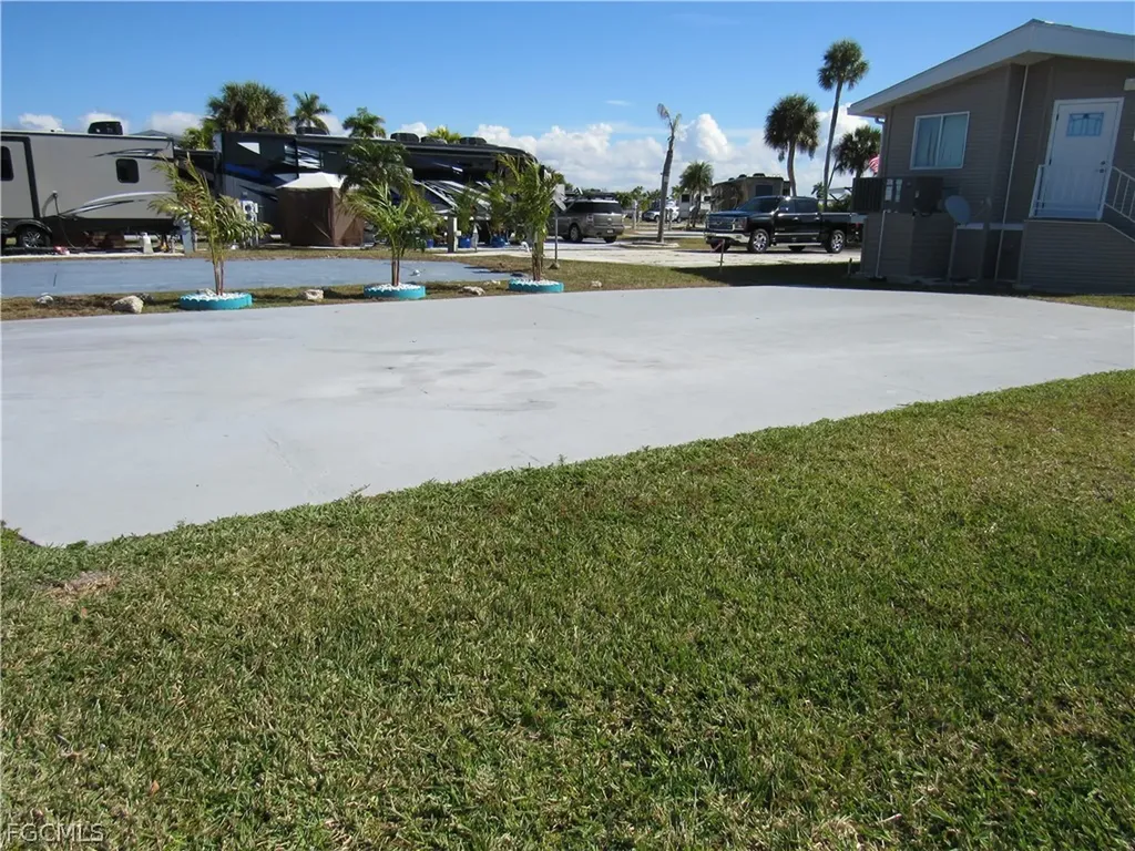 19681 Summerlin #30 Road Fort Myers FL 33908