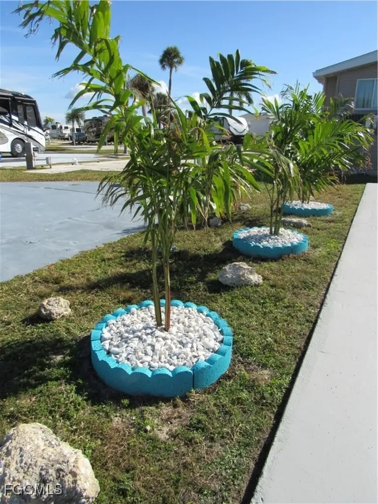 19681 Summerlin #30 Road Fort Myers FL 33908