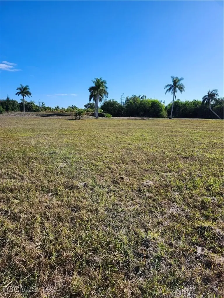 7665 Barrancas Avenue Bokeelia FL 33922