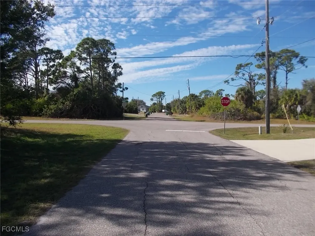 147 Yellow Pine Drive Rotonda West FL 33947