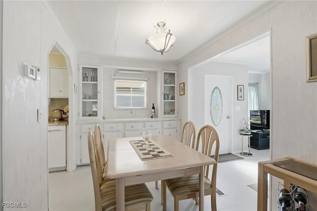 14734 Patrick Henry Road North Fort Myers FL 33917