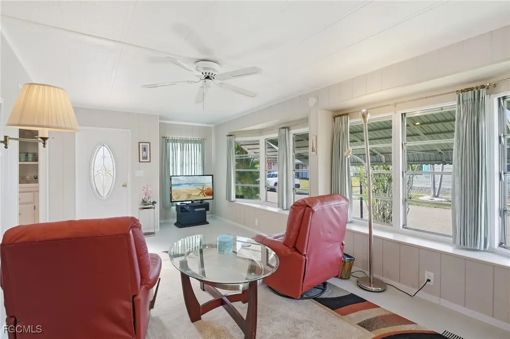 14734 Patrick Henry Road North Fort Myers FL 33917