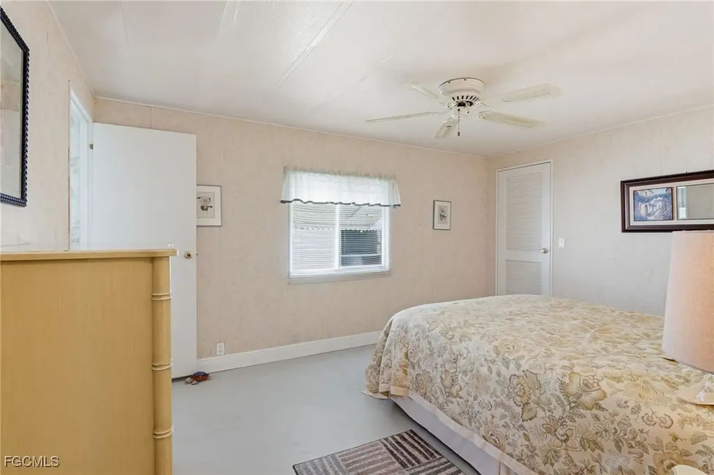 14734 Patrick Henry Road North Fort Myers FL 33917