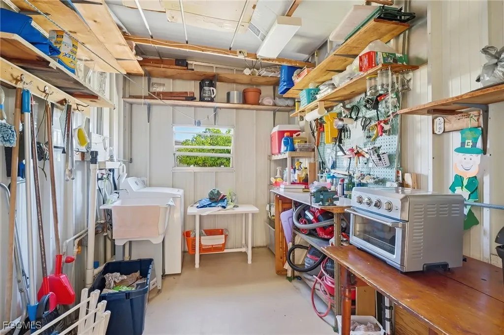 14734 Patrick Henry Road North Fort Myers FL 33917