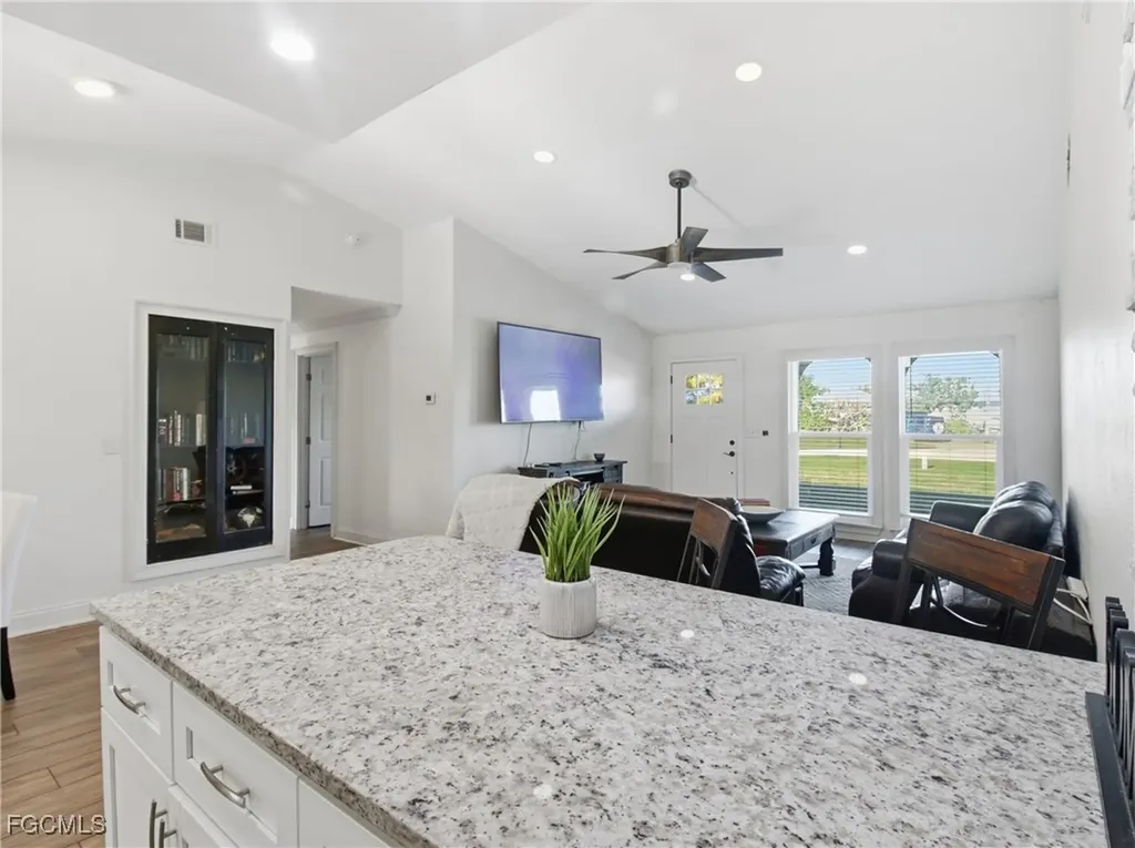 2618 SW 32nd Lane Cape Coral FL 33914