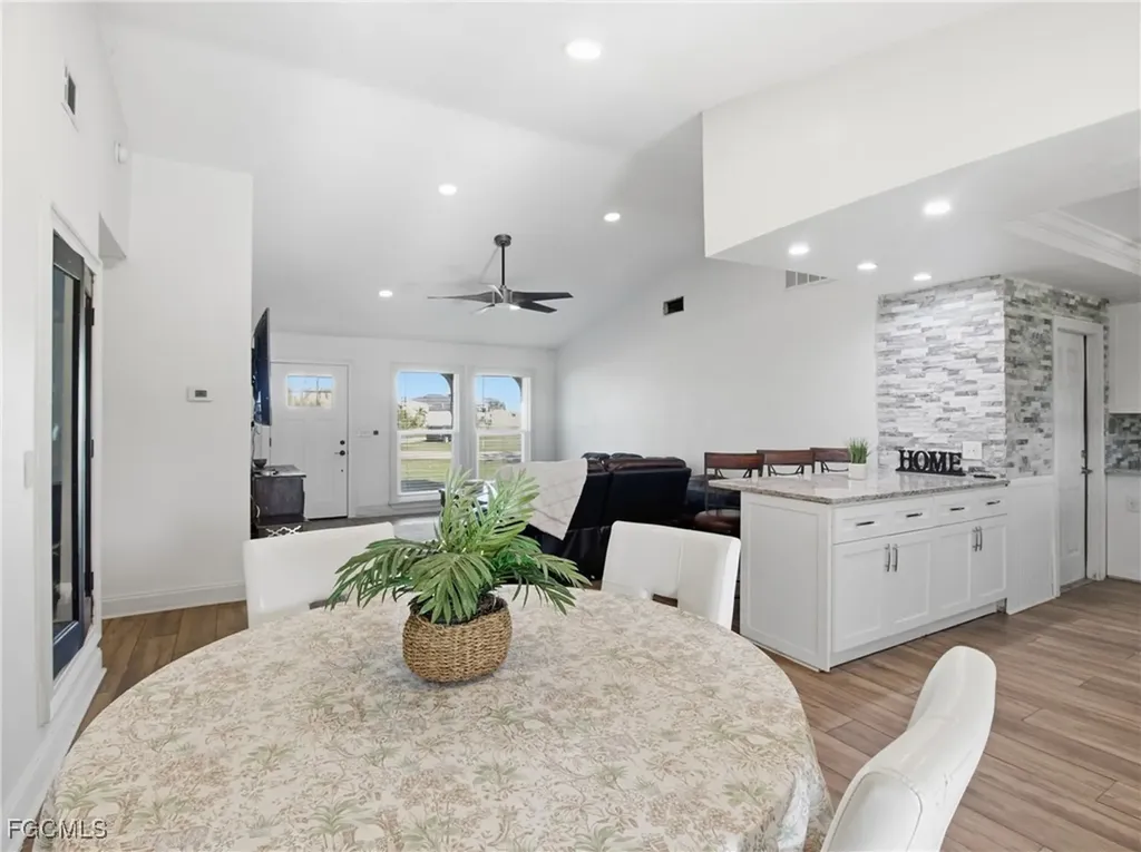 2618 SW 32nd Lane Cape Coral FL 33914