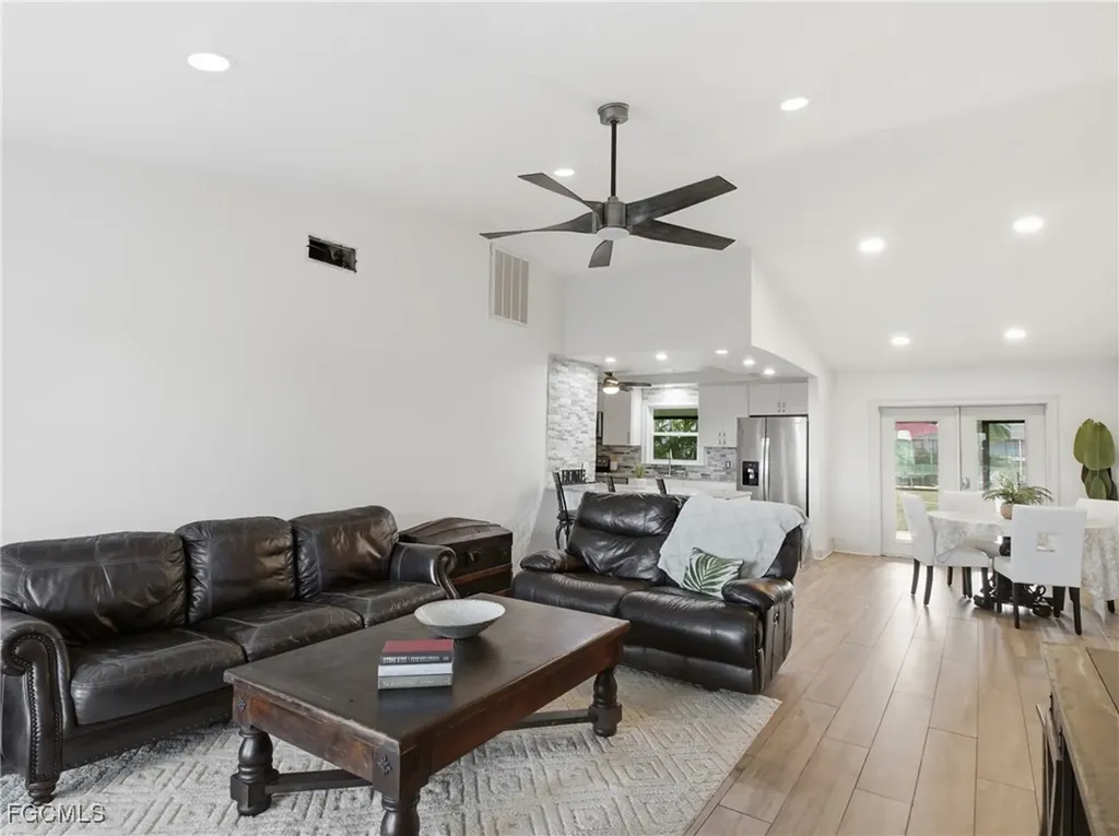 2618 SW 32nd Lane Cape Coral FL 33914