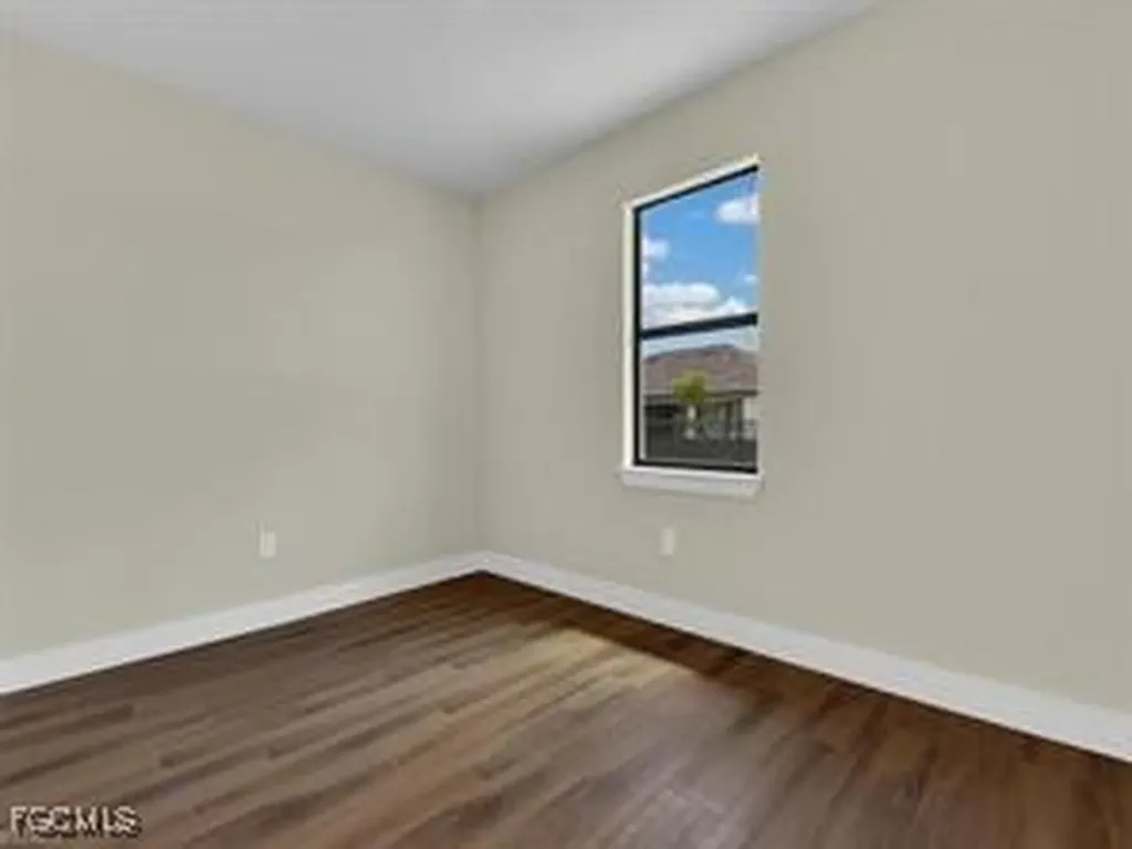 2315 NW 43rd Avenue Cape Coral FL 33993