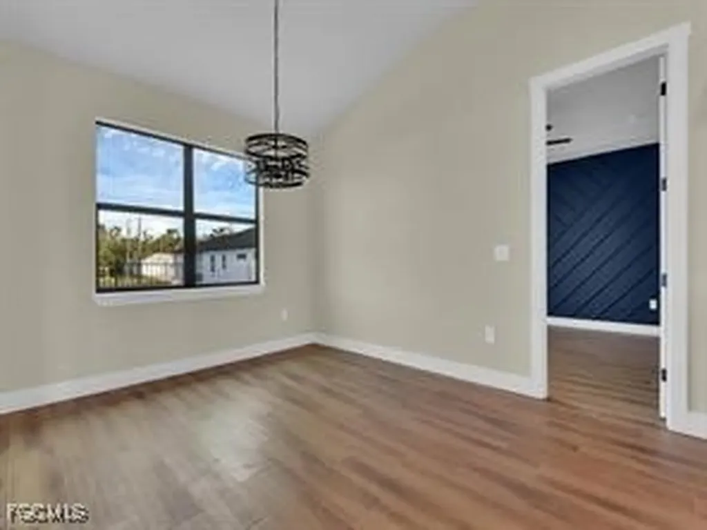 2315 NW 43rd Avenue Cape Coral FL 33993