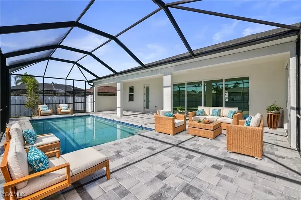 144 SE 19th Terrace Cape Coral FL 33990
