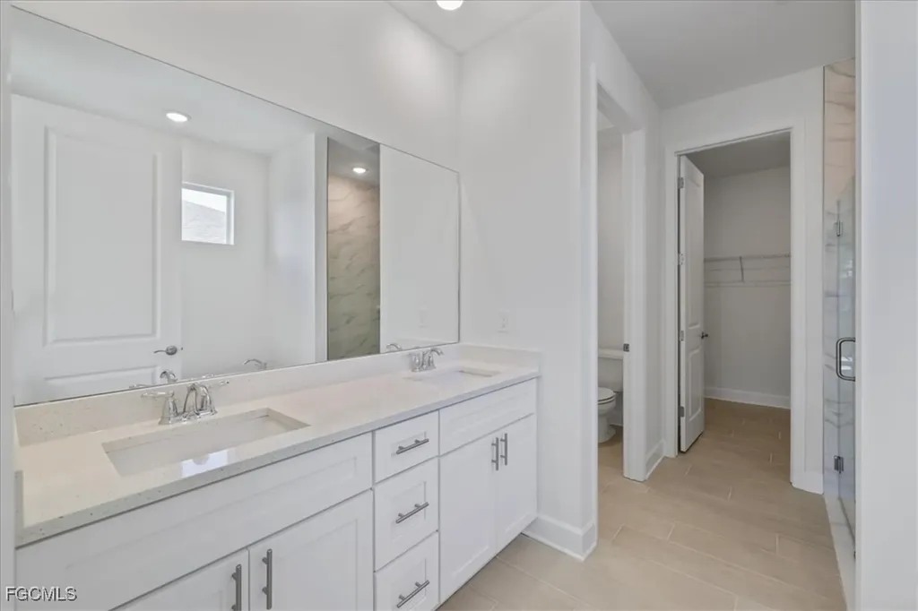 144 SE 19th Terrace Cape Coral FL 33990