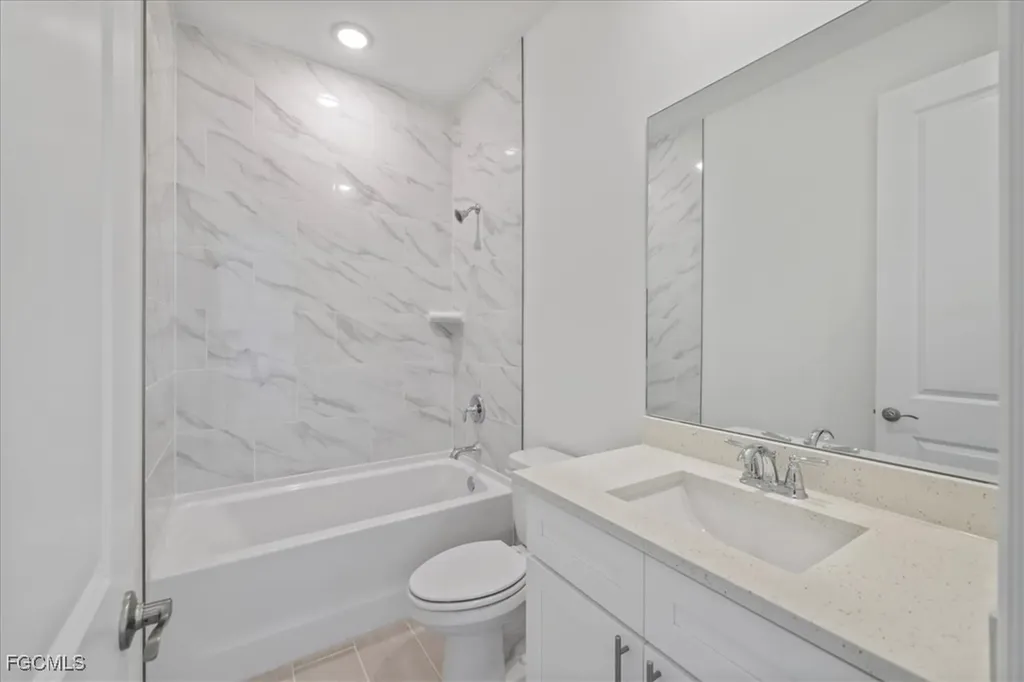 144 SE 19th Terrace Cape Coral FL 33990