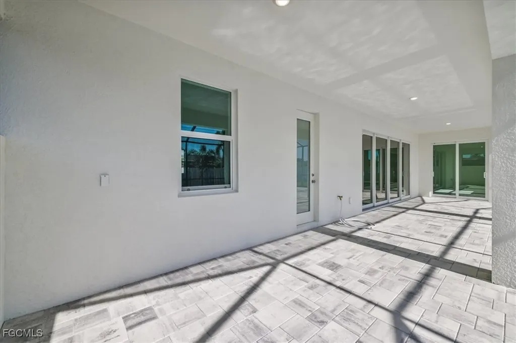 144 SE 19th Terrace Cape Coral FL 33990