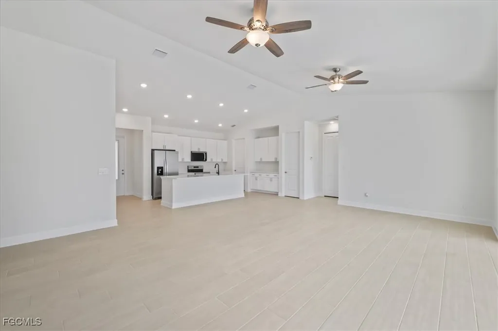 144 SE 19th Terrace Cape Coral FL 33990