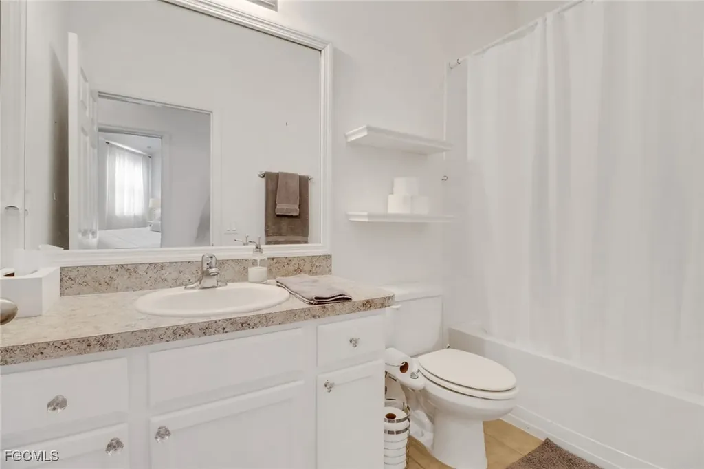 1114 SW Trafalgar Parkway Cape Coral FL 33991