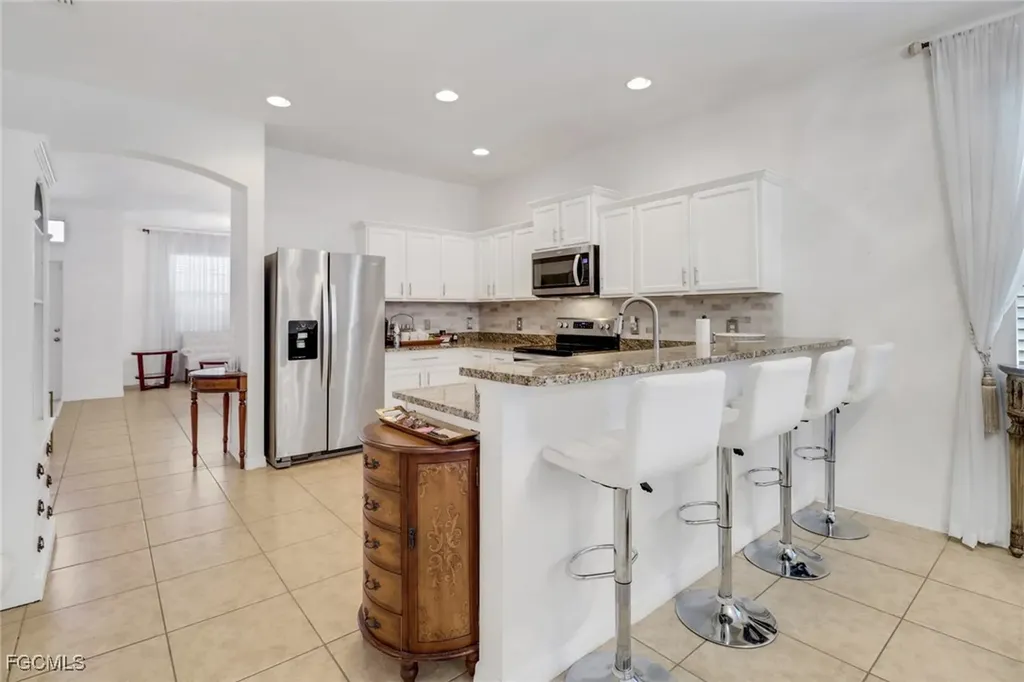 1114 SW Trafalgar Parkway Cape Coral FL 33991