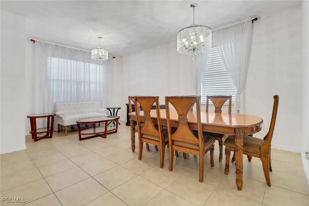 1114 SW Trafalgar Parkway Cape Coral FL 33991