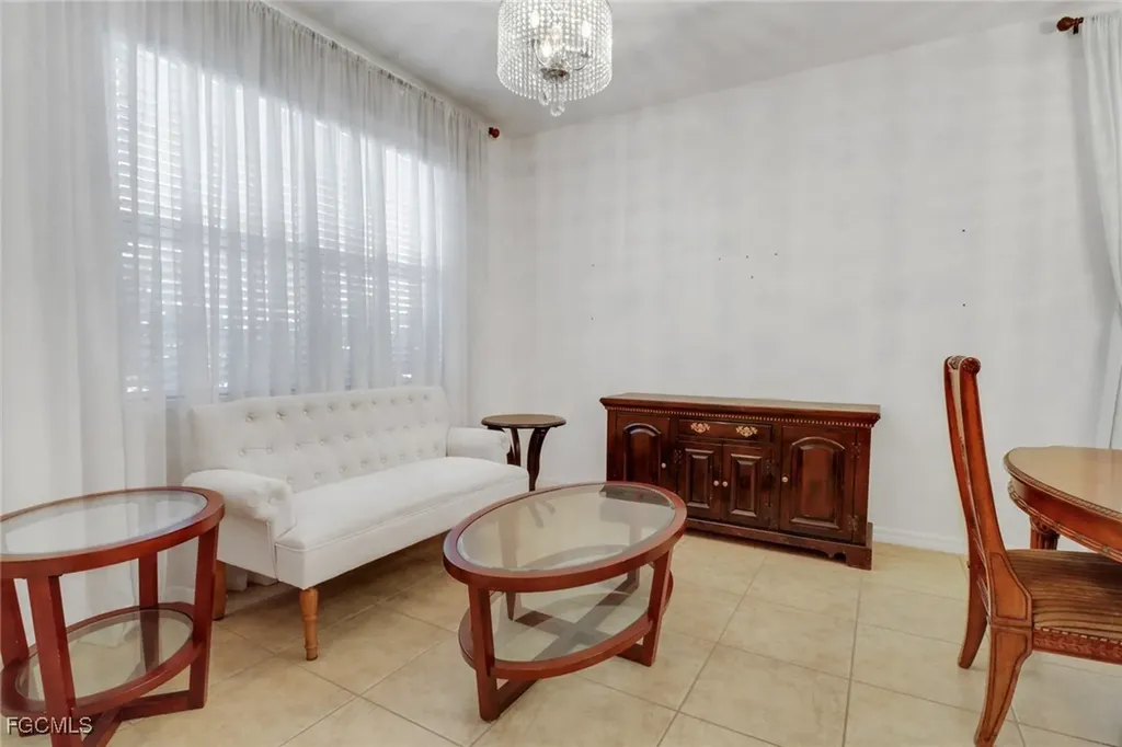 1114 SW Trafalgar Parkway Cape Coral FL 33991