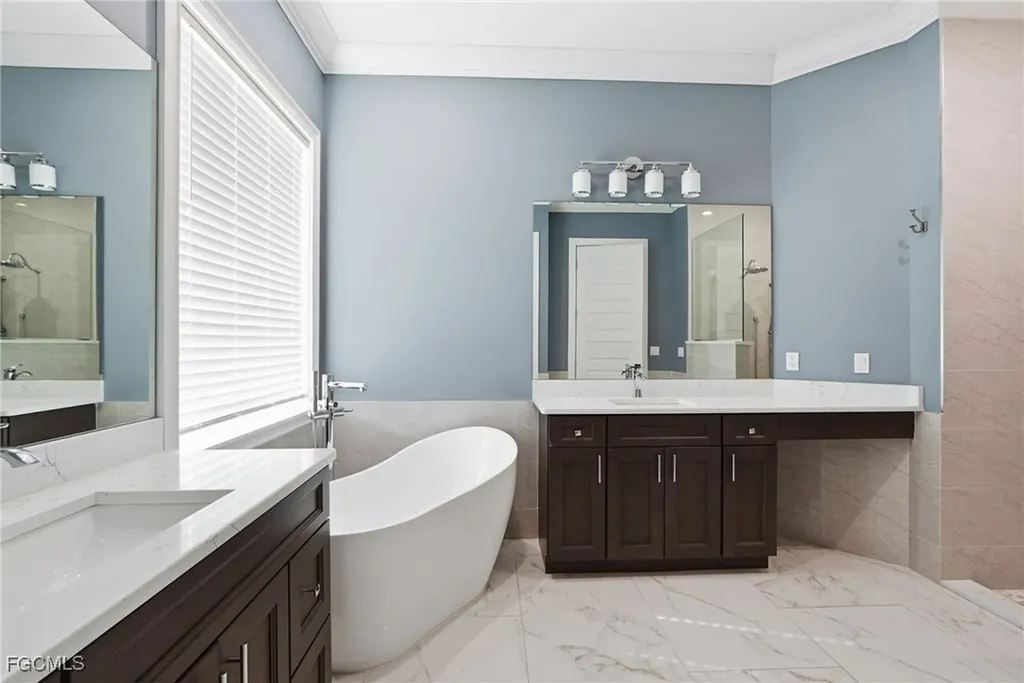 2038 Bahama Avenue Fort Myers FL 33905