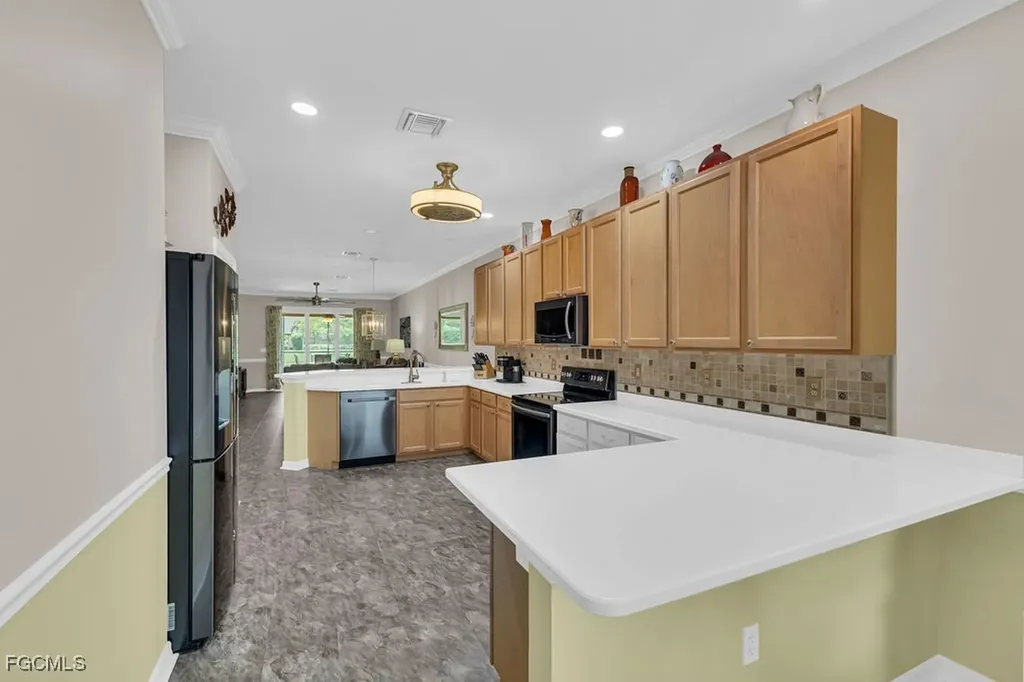 3725 Pino Vista Way Estero FL 33928