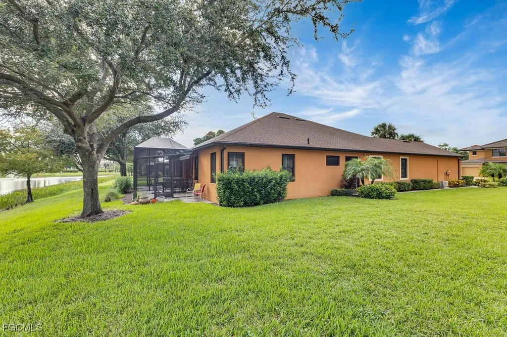 3725 Pino Vista Way Estero FL 33928