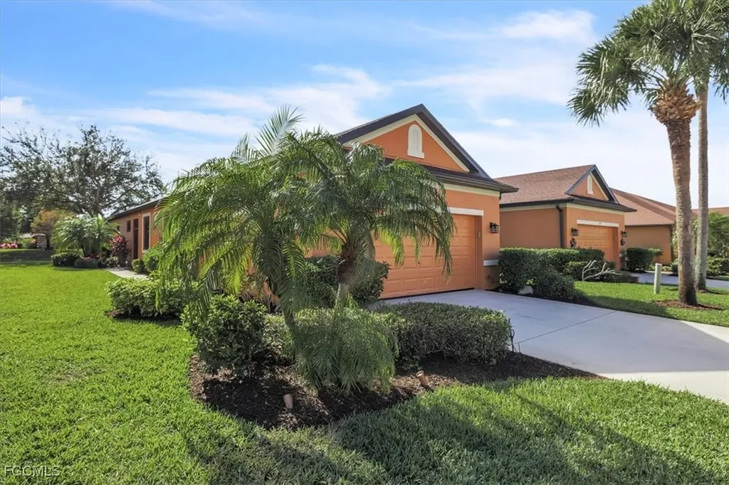 3725 Pino Vista Way Estero FL 33928