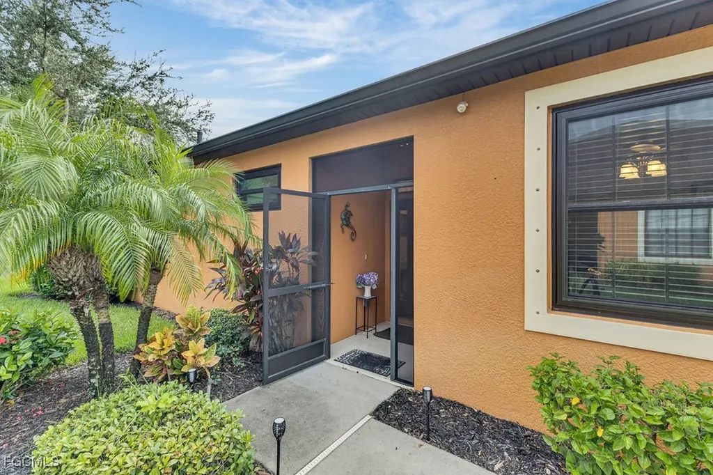 3725 Pino Vista Way Estero FL 33928