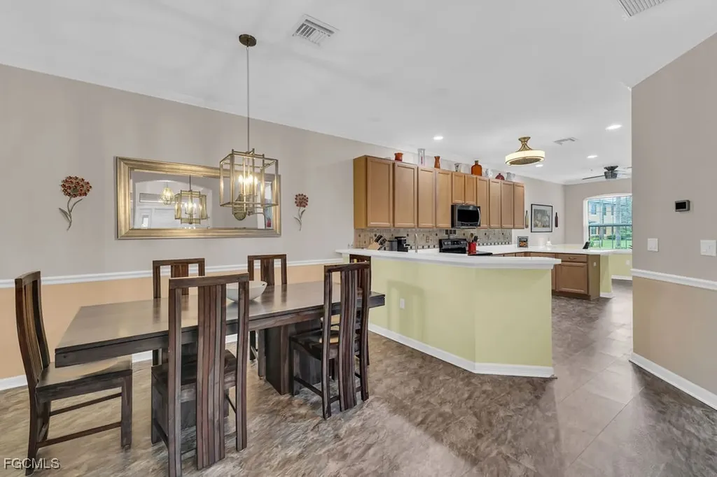 3725 Pino Vista Way Estero FL 33928