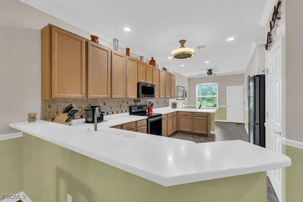 3725 Pino Vista Way Estero FL 33928