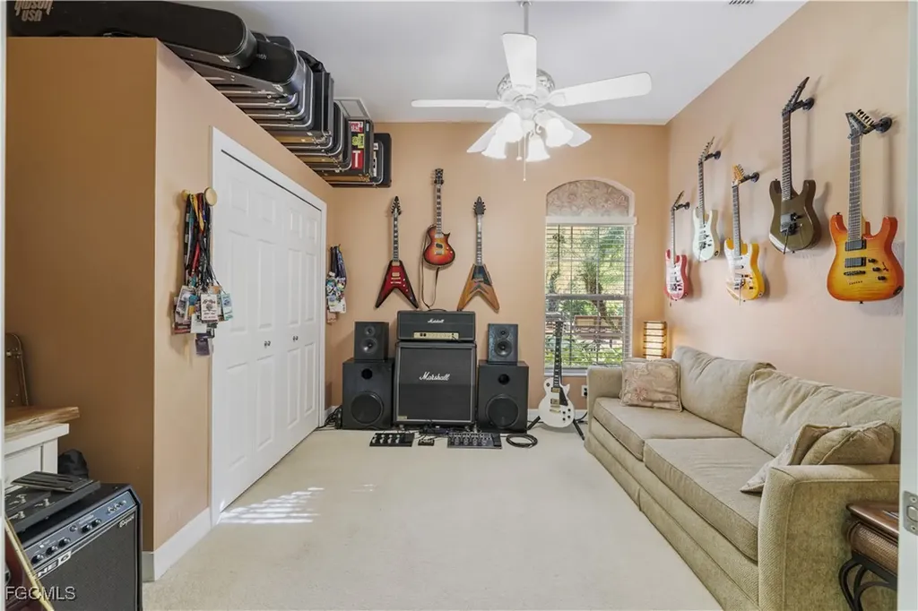 1915 Roosevelt Avenue Lehigh Acres FL 33972