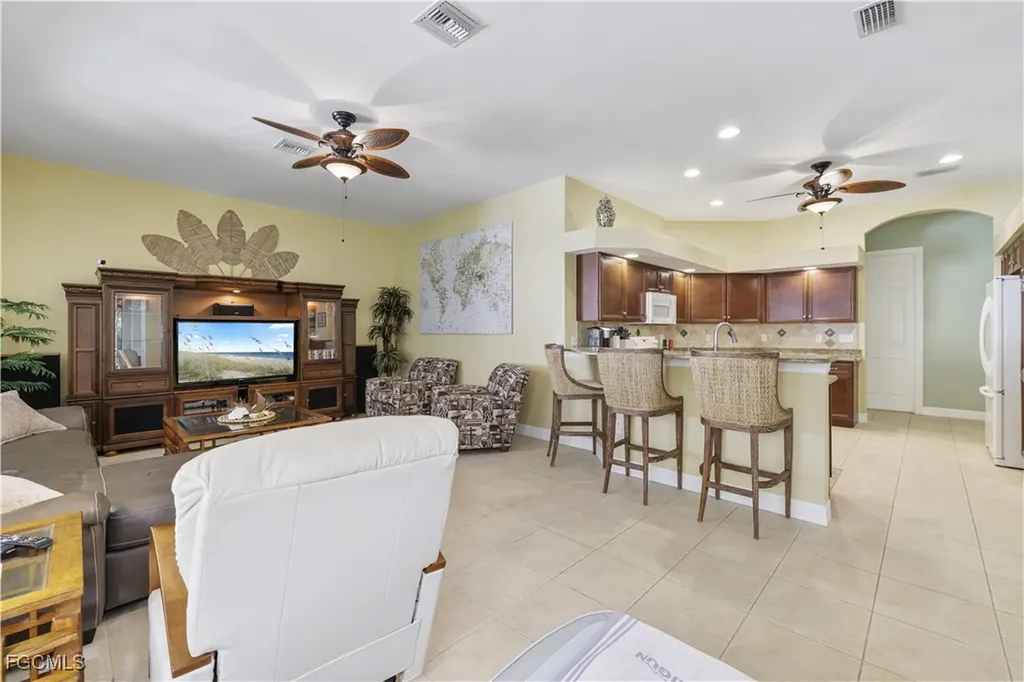 1915 Roosevelt Avenue Lehigh Acres FL 33972
