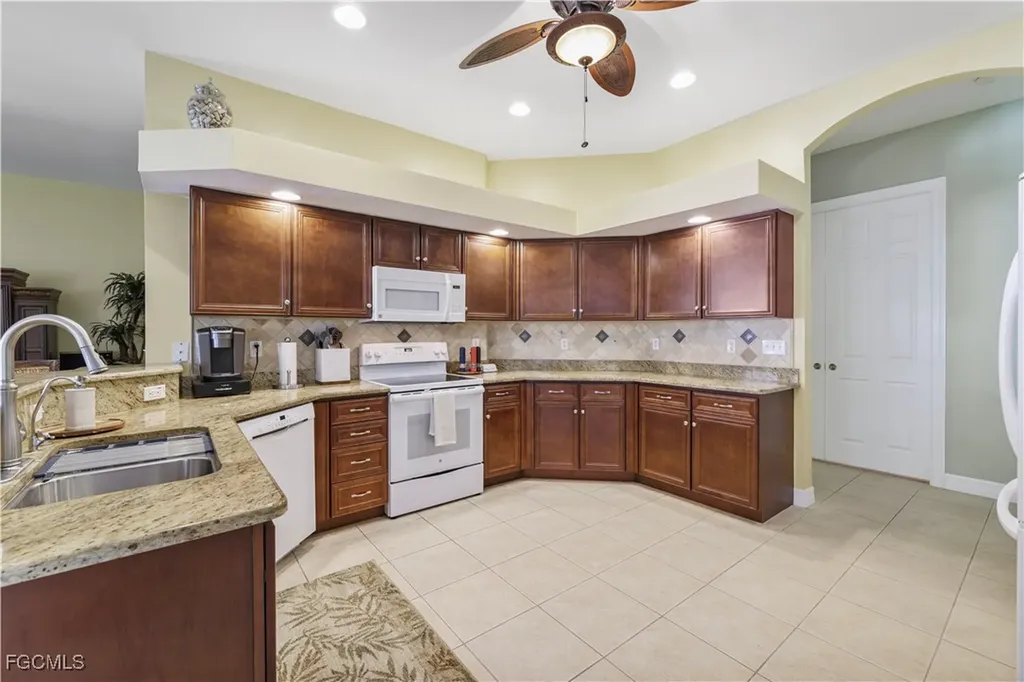 1915 Roosevelt Avenue Lehigh Acres FL 33972