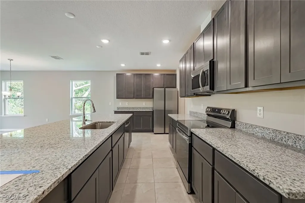 3023 N Lakewood Road Labelle FL 33935