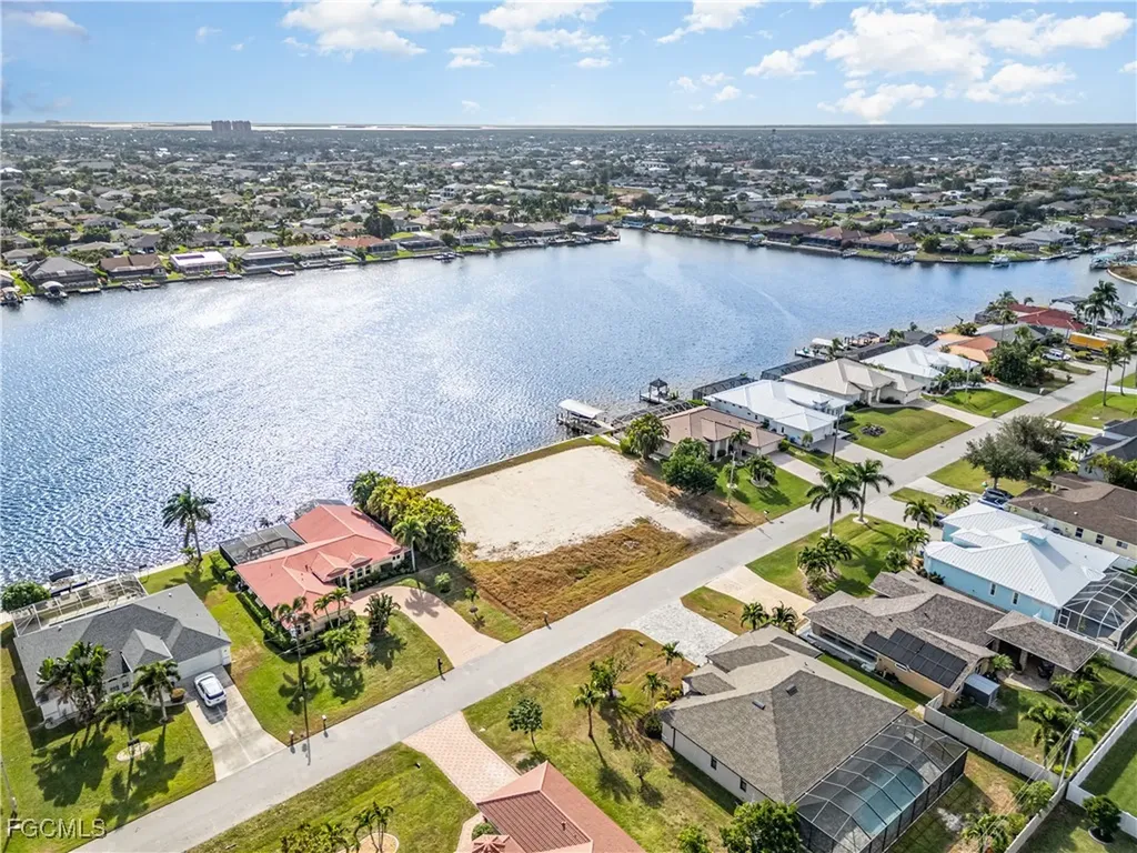 1132 SW 43rd Street Cape Coral FL 33914