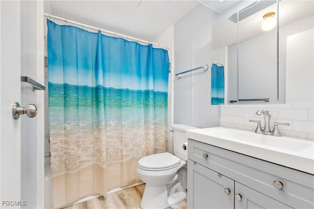 16042 Citron Way North Fort Myers FL 33903