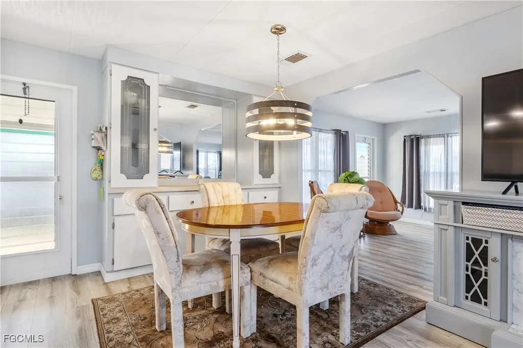 16042 Citron Way North Fort Myers FL 33903