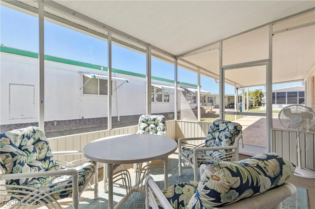 16042 Citron Way North Fort Myers FL 33903