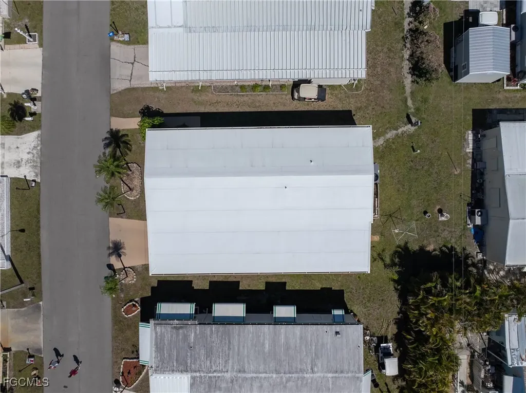 16042 Citron Way North Fort Myers FL 33903