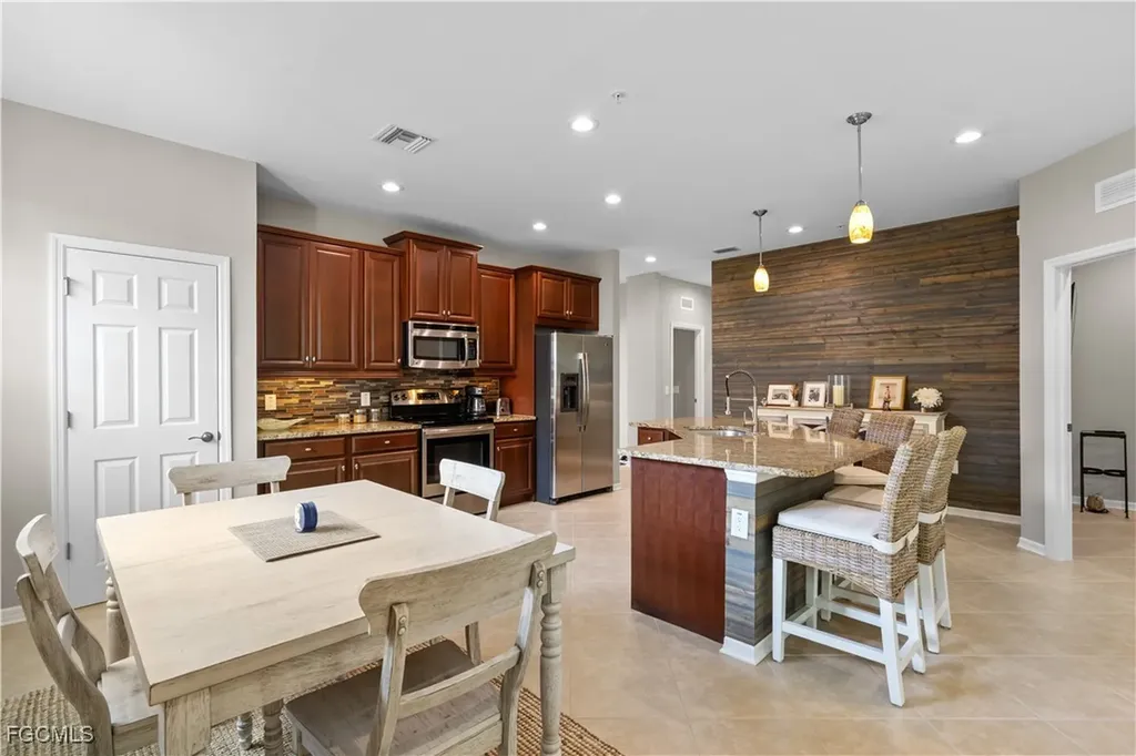 18261 Creekside Preserve Loop Fort Myers FL 33908
