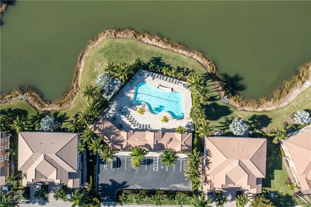 18261 Creekside Preserve Loop Fort Myers FL 33908