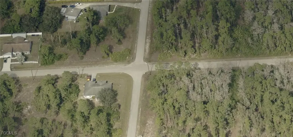 3001 E 23rd Street Alva FL 33920