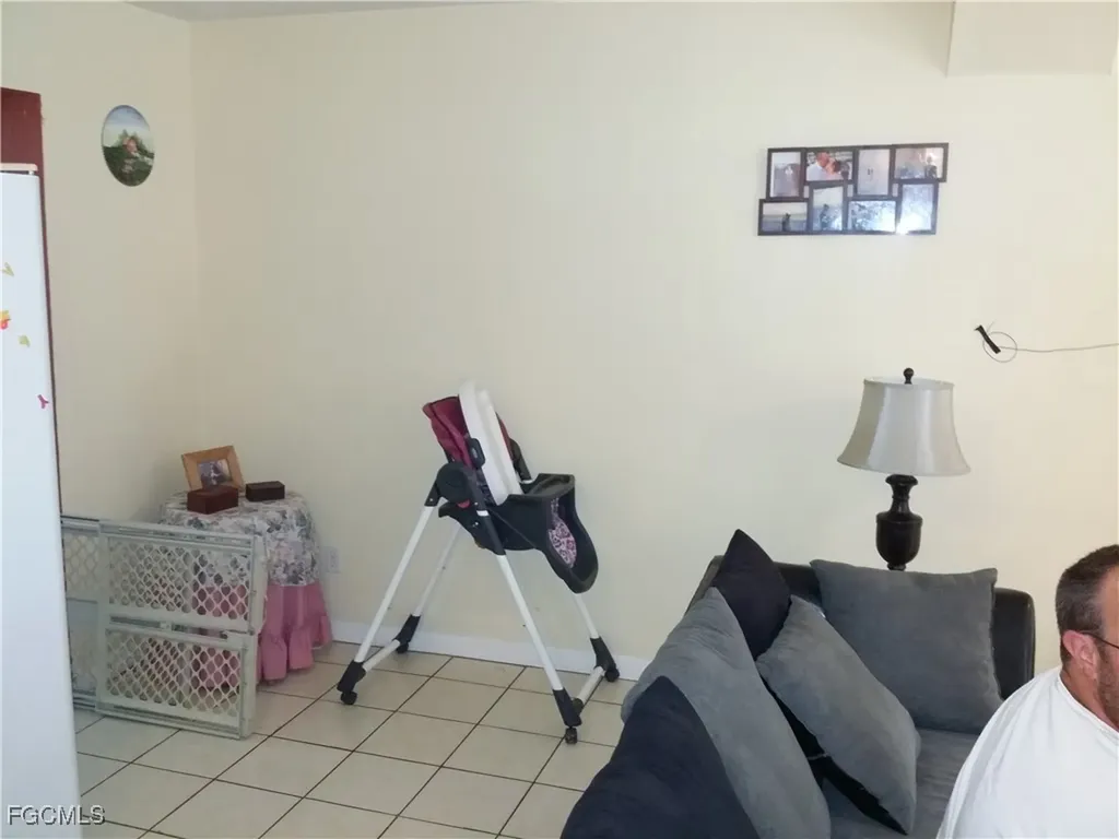 950 Lakeview Drive North Fort Myers FL 33903