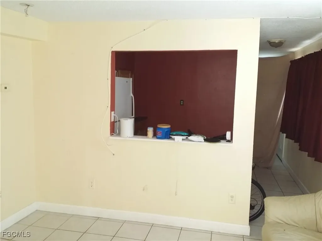 950 Lakeview Drive North Fort Myers FL 33903