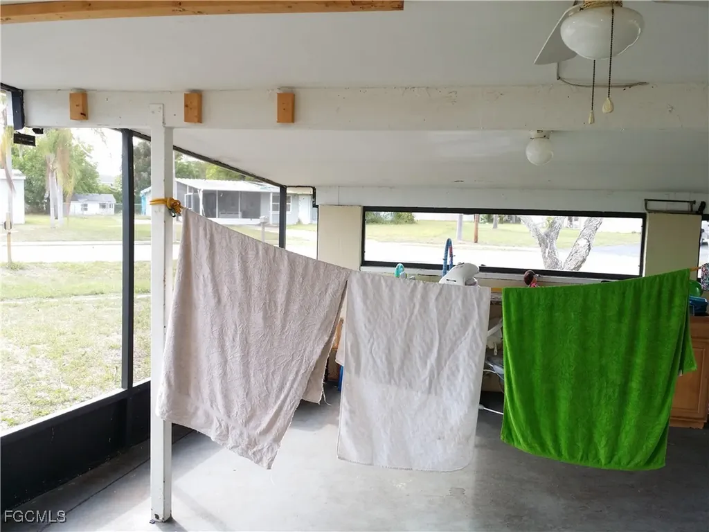950 Lakeview Drive North Fort Myers FL 33903
