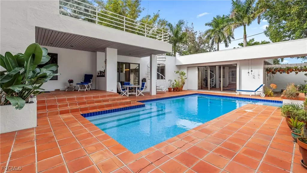 1215 Caloosa Drive Fort Myers FL 33901