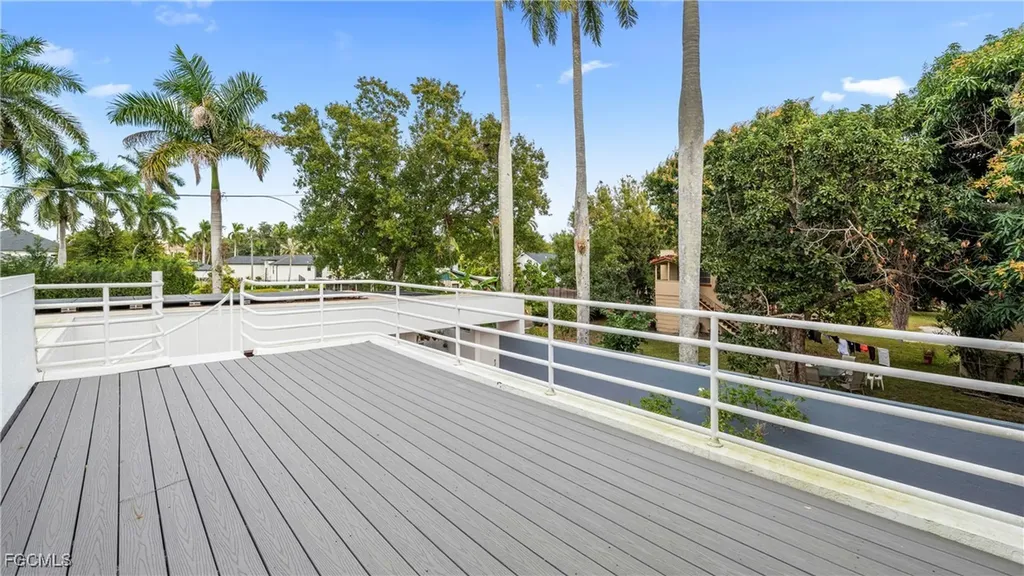 1215 Caloosa Drive Fort Myers FL 33901