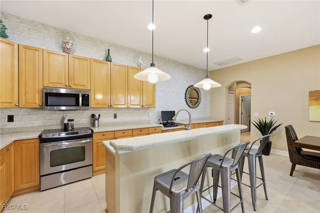 13924 Bently Circle Fort Myers FL 33912
