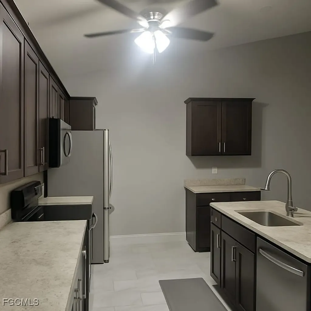 2431 Paul Avenue S Lehigh Acres FL 33973